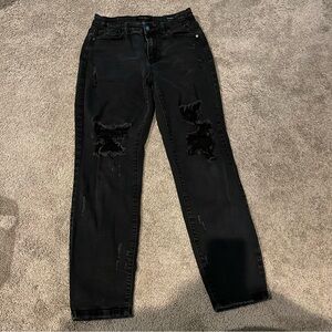 Judy Blue • Black Distressed Boyfriend Jeans • Size 7/28